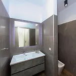 Serenity House * נאפפליו