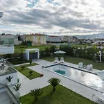 Serenity House شقة