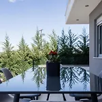 Serenity House Apartamento *