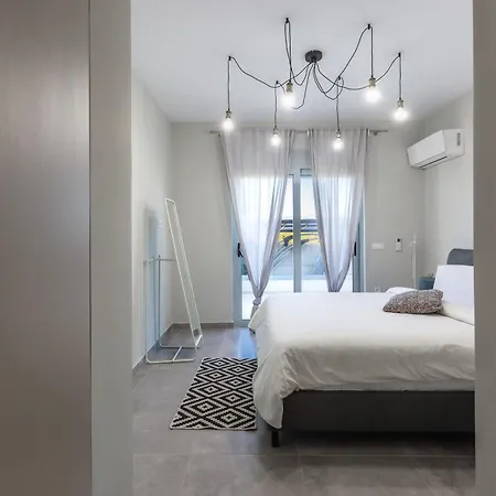 شقة Serenity House نافبليو